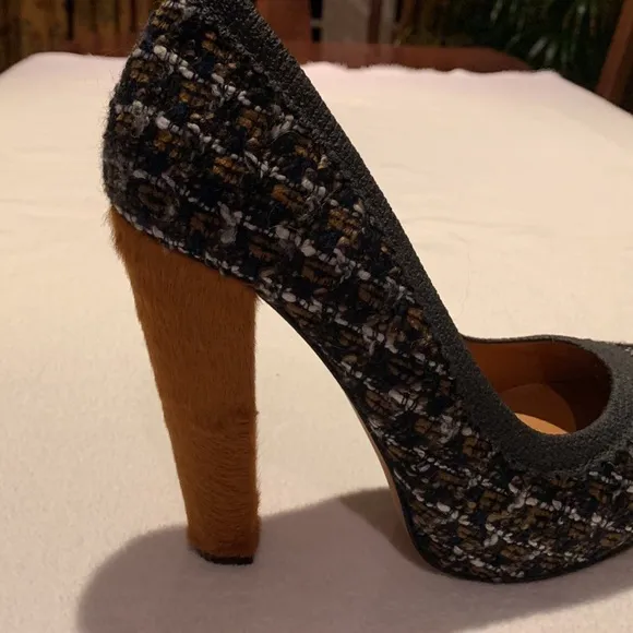 Carven iconic European style shoes