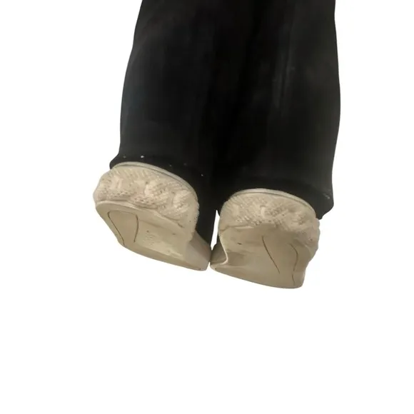 Cascadei Suede Ankle Boots Black/White Sz 7