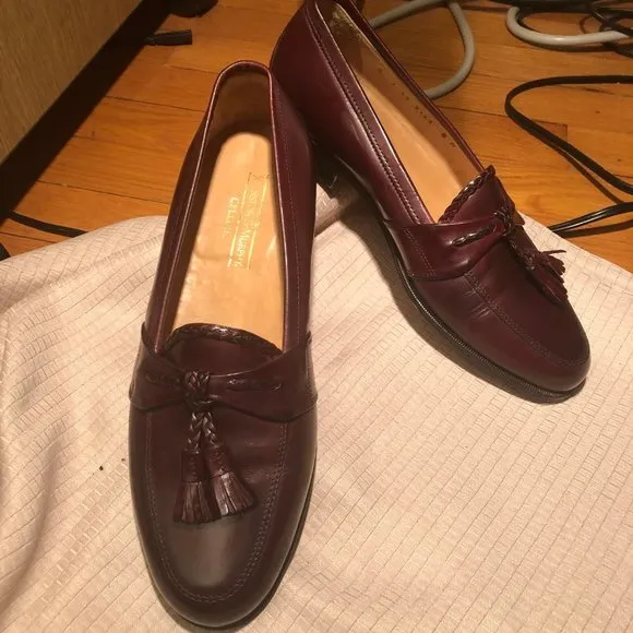 Cellini's Johnston &amp; Murphy maroon tassel shoes, 8