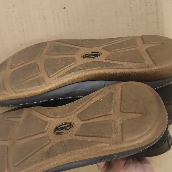 Chaco Black and Gray Chukka Boots with Leather Finish