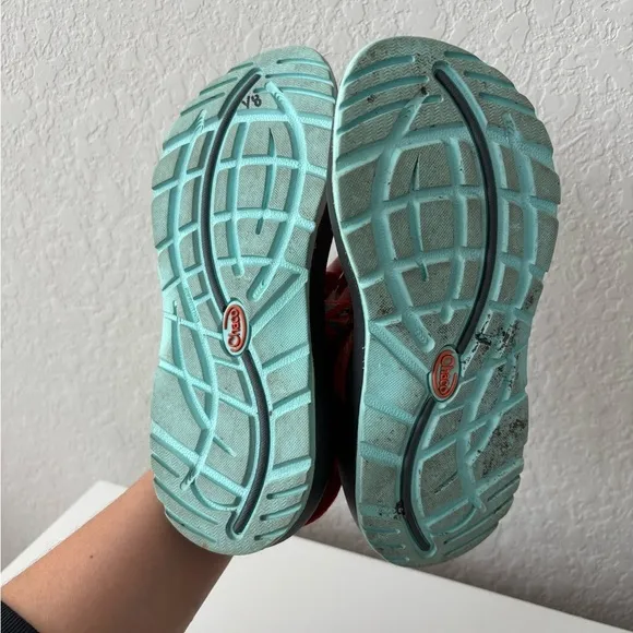 Chaco Multicolor Strappy Sandals size 5