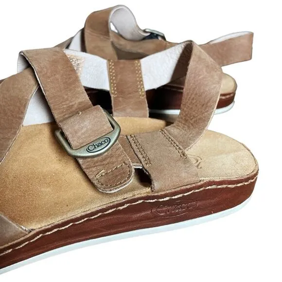 Chaco Women's Toffee Brown Comfort Buckle Wayfarer Loop Sandals - 11