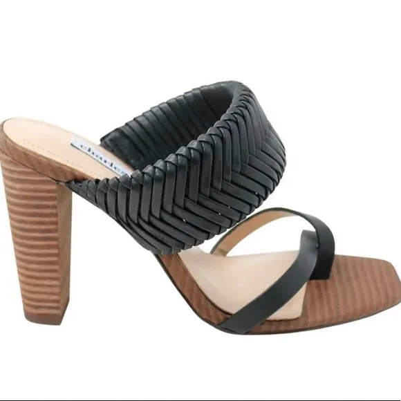 CHARLES DAVID “HORATIO” BLOCK HEEL LEATHER SANDALS🆕
