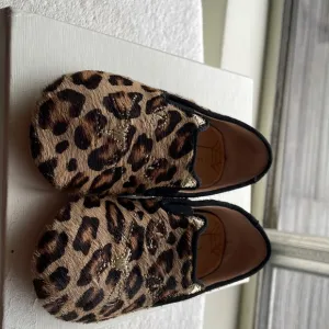 Charlotte Olympia shoes for baby. Printed pony /suede size 21 cat face stiches