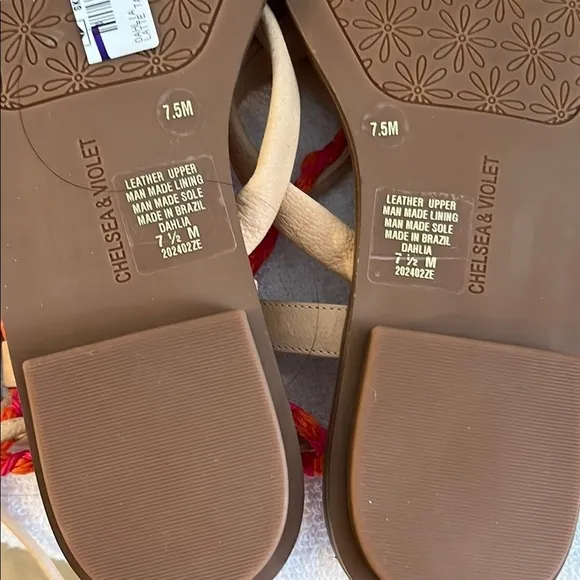 Chelsea &amp; Violet Women's Tan and Red Sandals