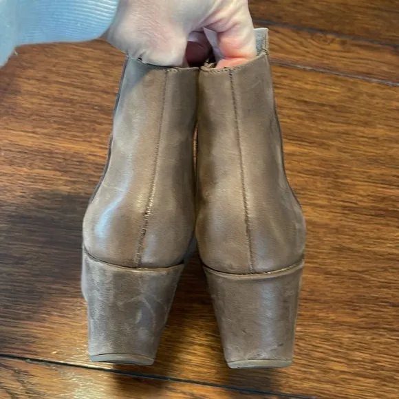 Chocolat Blu Brown Leather Platform ankle Boots 7.5
