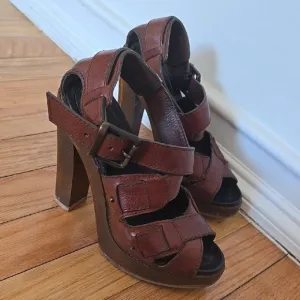 Choe Women's Brown Leather Platform Sandals