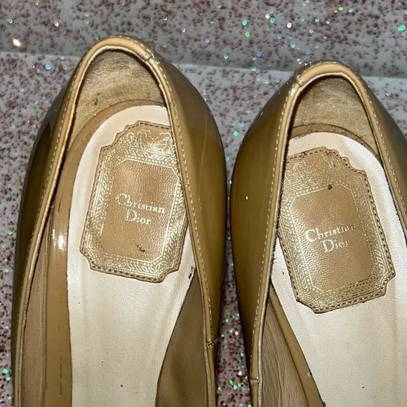 Christian Dior patent leather peep toe pumps - Size 40