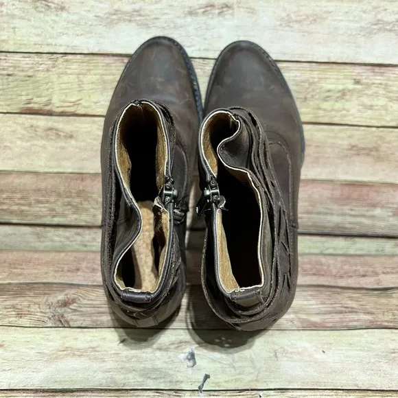 Circle G Brown Leather Ankle Boots