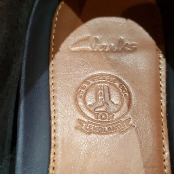Clarks blue suede driver shoes NWOB size 13