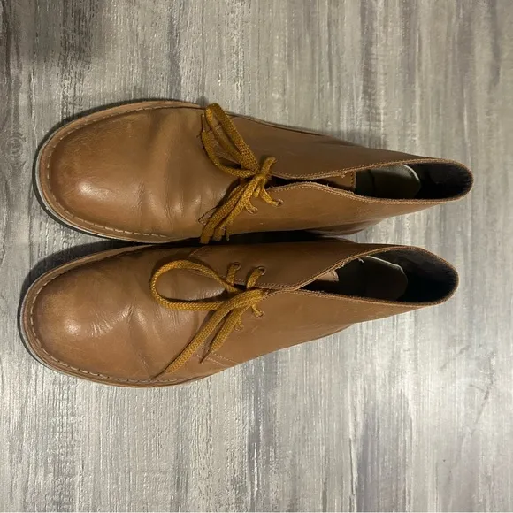 Clarks Bushacre Brown Leather Chukka Boots