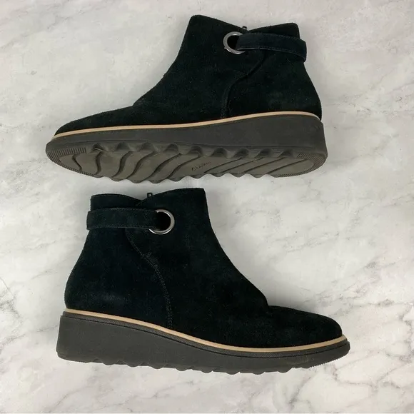 Clarks Collection Sharon Spring Suede Ankle Boots Booties Shoes Black Size 8