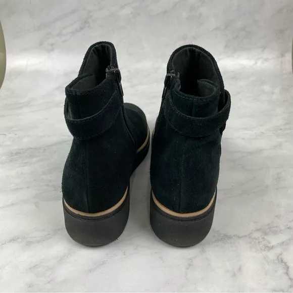Clarks Collection Sharon Spring Suede Ankle Boots Booties Shoes Black Size 8