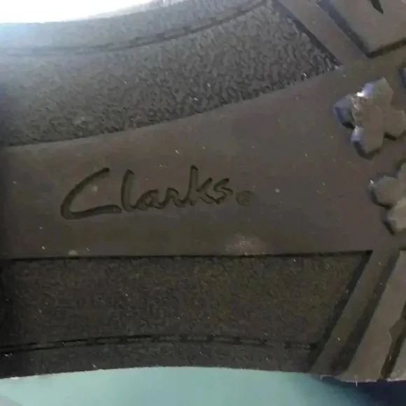 Clarks Faralyn leather ankle lace up boot.