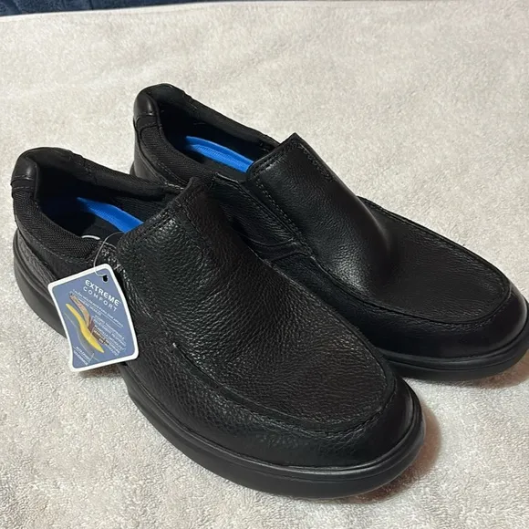Clarks Men's Bradley Free Leather Slip-On Men's Shoes