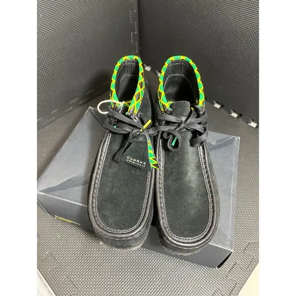 Clarks Men's Jamaica Bee Black/Multi Suede Leather Chukka Boot Shoes Size 10.5
