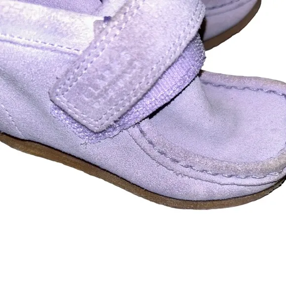 Clarks orginal wallabees toddler purple suede booties size 7 lilac shoes