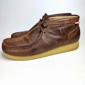 Clarks Stinson Hi  Brown Leather Chukka Brown Smooth Beeswax Men's Shoe Mens 11M