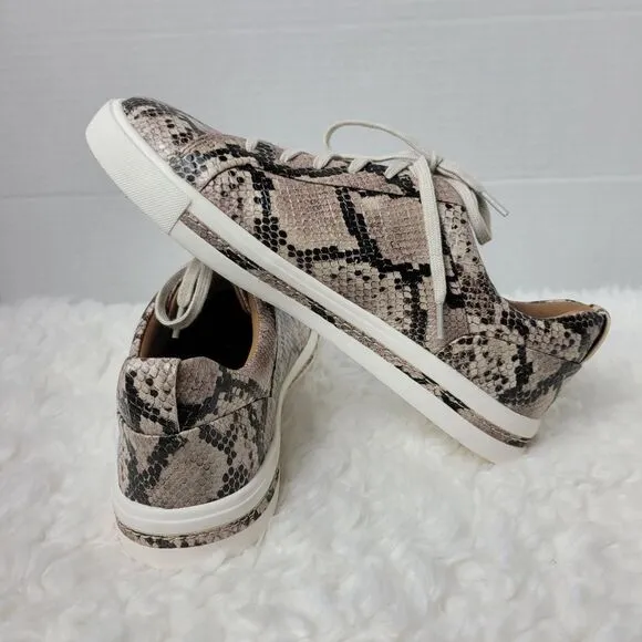 Clarks Women's Sneakers Size 8.5 Un Maui Lace Leather Snakeskin Fashion Shoes