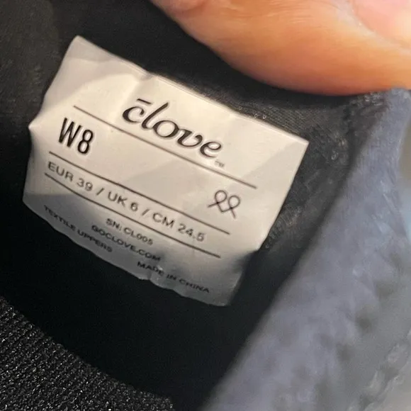 Clove Lace Up Healthcare Pull On Sneaker Shoes Round Toe Black Size 8 NWT