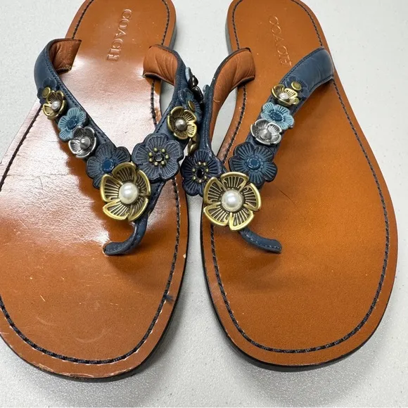Coach Blue Leather Tea Rose Multi Flip Flop Womens 9 Sandals Flat Beachy Casual