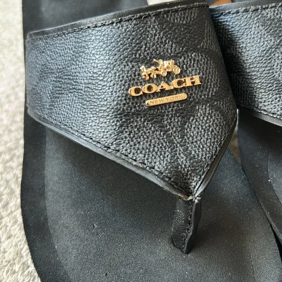 ▪️Coach Monogram Wedge Sandals