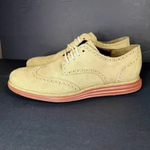Cole Haan Lunargrand Wingtip Oxford  Taupe Suede Lace Up Men's Size 10M