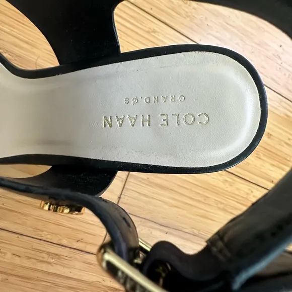 Cole Haan Octavia Leather Black Sandals Size 6 B
