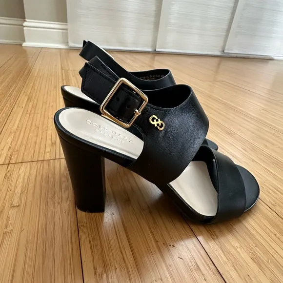 Cole Haan Octavia Leather Black Sandals Size 6 B