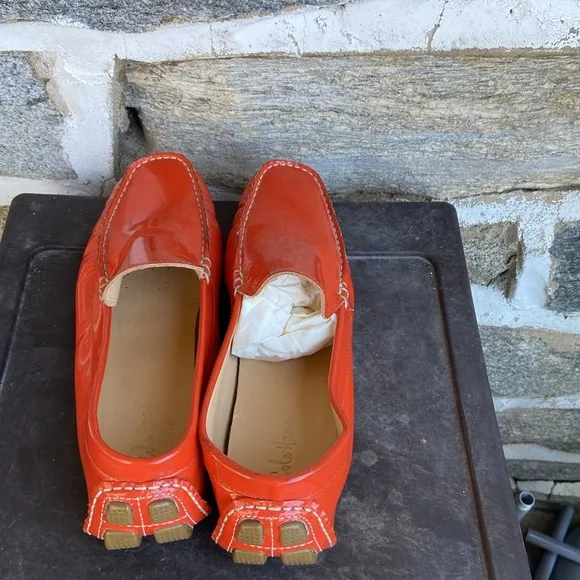 Cole Haan orange patent leather driving shoes size 8 GC