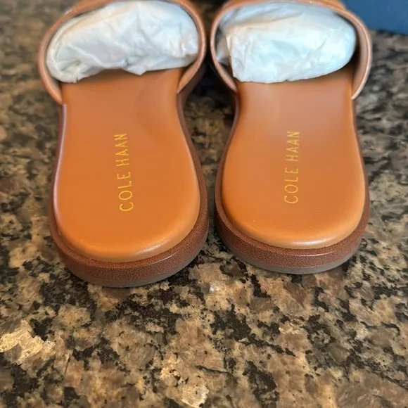 Cole Haan Women's Tan logo Flynn Slide Sandals NIB 5