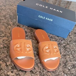 Cole Haan Women's Tan logo Flynn Slide Sandals NIB 5