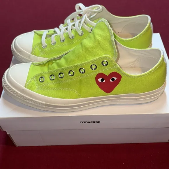 Comme de garçon converse limited