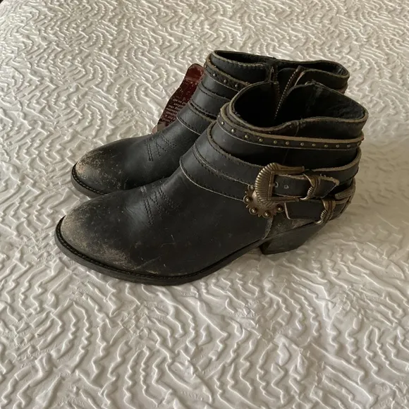 Corral Ankle Boots 7 Black NWT
