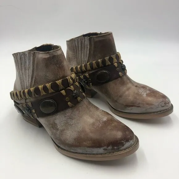 Corral Tobacco Harness &amp; Studs Round Toe Leather Ankle Boots Size 8.5 M