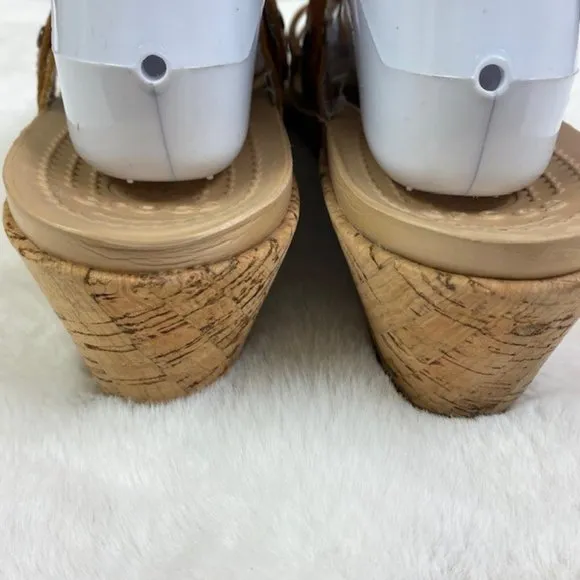 Crocs A-Leigh Mini Leather Wedge Cocoa, size 9‎