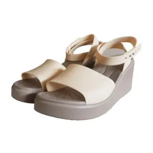 CROCS Brooklyn Ankle Strap Wedge Platform Comfort Sandal Shiitake Lady Sz 10 NEW