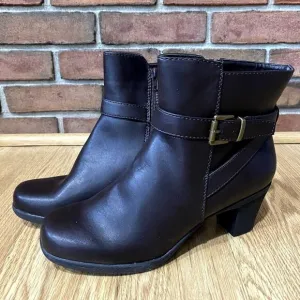 Croft &amp; Barrow Larissa Ankle Boots Brown 11