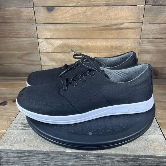 Cuater by Travis Matthew Men's Size US 10 Quincy Canvas Lace Up Casual Shoes