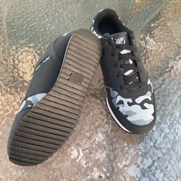 DADA MEN'S FASHION SNEAKERS CAMO BLACK SIZE 9.5 US