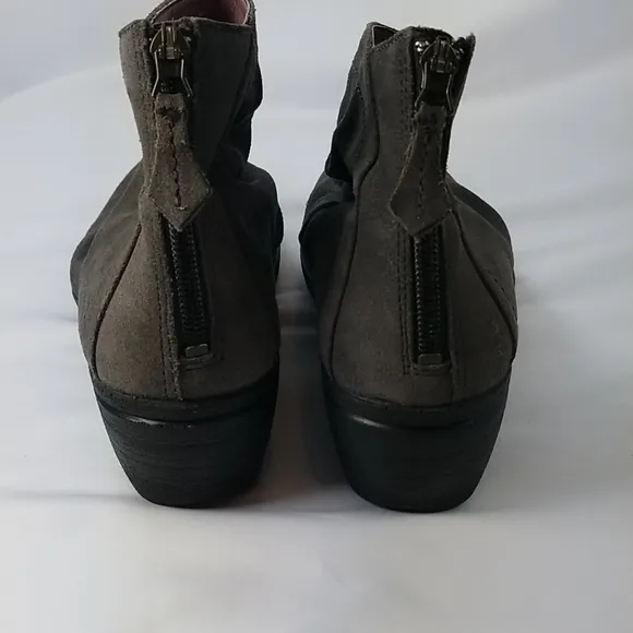 Dansko Arisa gray ankle Boots 36/6