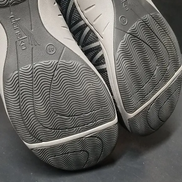 Dansko Honor Shoes