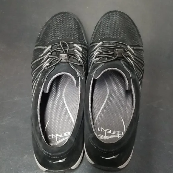 Dansko Honor Shoes