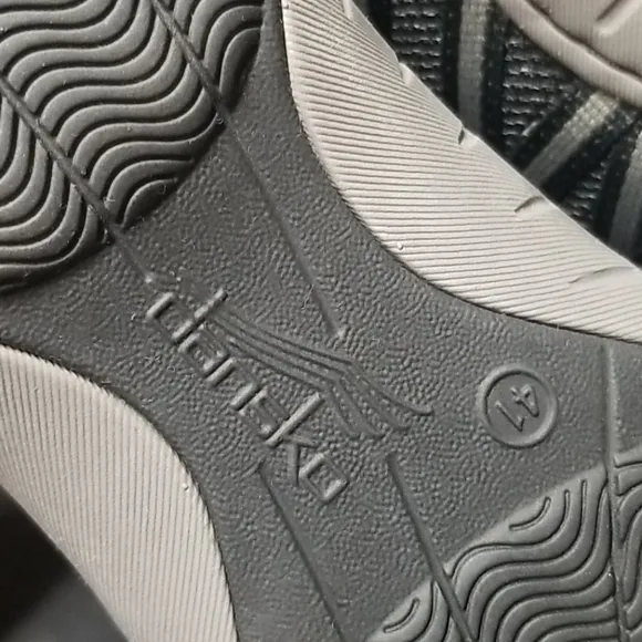 Dansko Honor Shoes