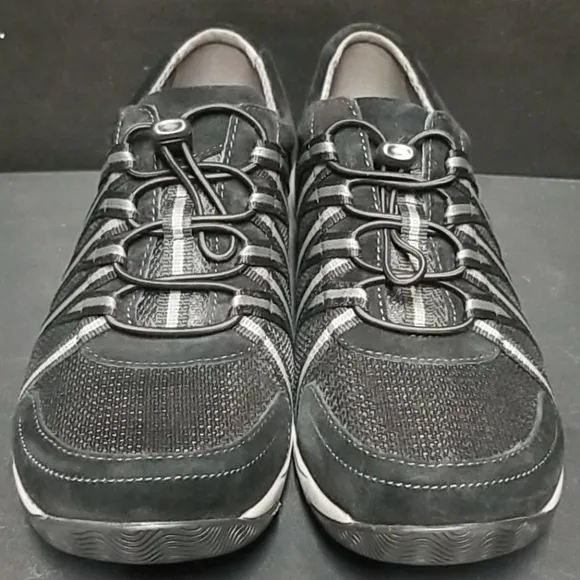 Dansko Honor Shoes