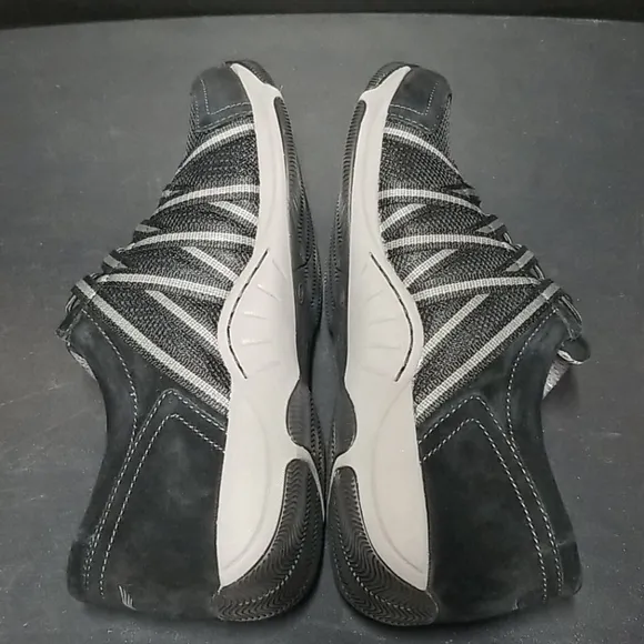 Dansko Honor Shoes