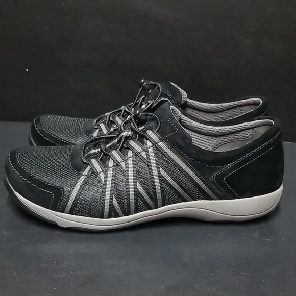 Dansko Honor Shoes