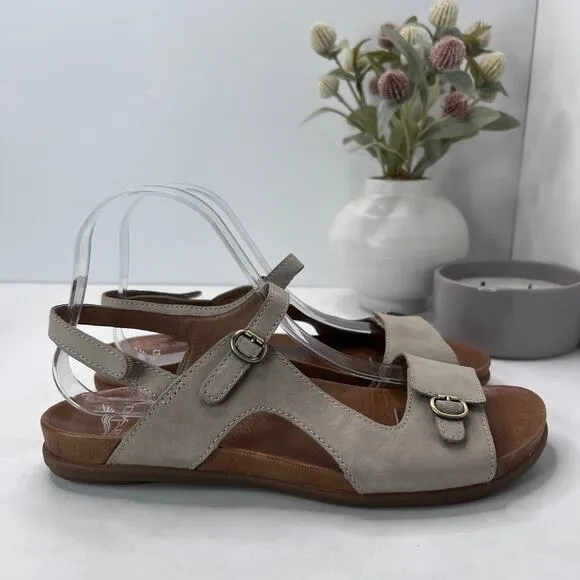 Dansko Jordyn Leather Adjustable Hook/Loop Comfort Sandal Sand Women 40/9.5 NWOB