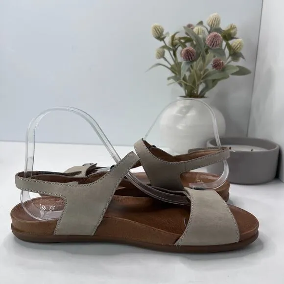 Dansko Jordyn Leather Adjustable Hook/Loop Comfort Sandal Sand Women 40/9.5 NWOB