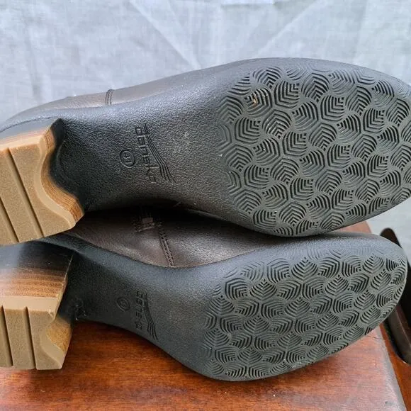 Dansko leather boots brown Womens size 41  (10.5 - 11) ankle booties